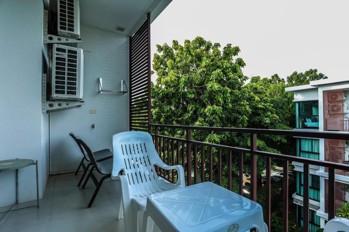 C130 Chic Condo Just 100M From The Shore Rawai Exterior photo